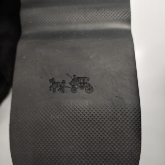 Coach Women’s Black Virtrue flat winter boots - Picture 8 of 11